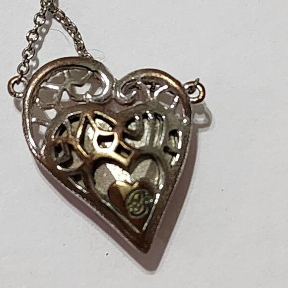 QIANSE JEWELRY Gifts Love Happens White Gold Plated Necklace with Heart - Picture 3 of 6